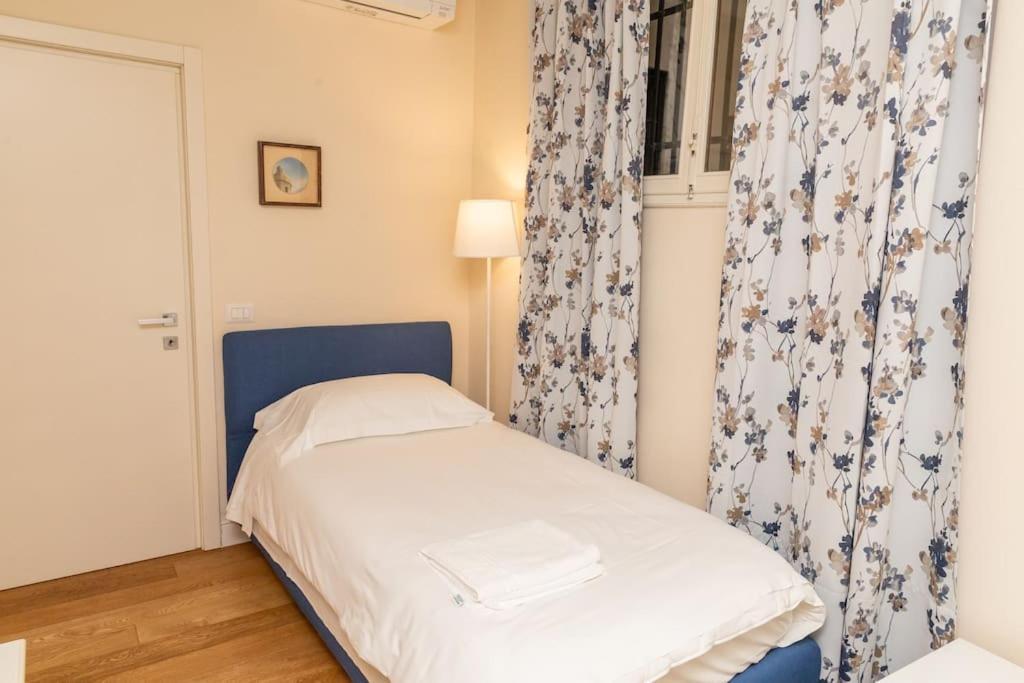 Cozy Santa Maria Novella Uffizi Duomo 2Beds-2Baths Apartment Florence Exterior photo