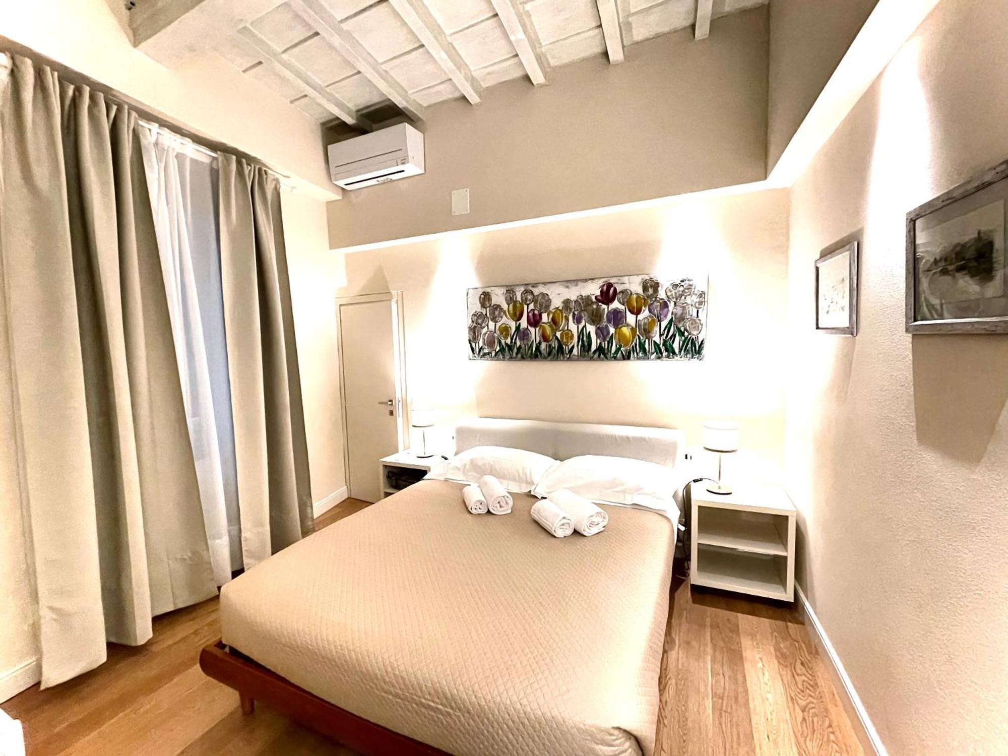 Cozy Santa Maria Novella Uffizi Duomo 2Beds-2Baths Apartment Florence Exterior photo